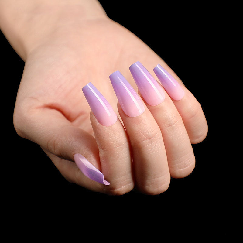 Fake Nails, Finished Cross-Border Transmission